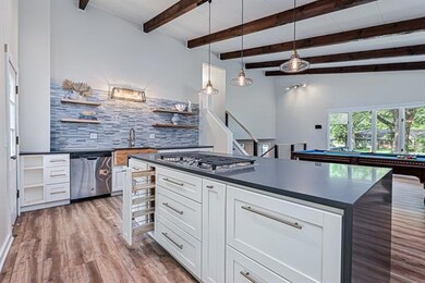 4825 Larsen Ln, Shawnee, KS 66203 - photo 5