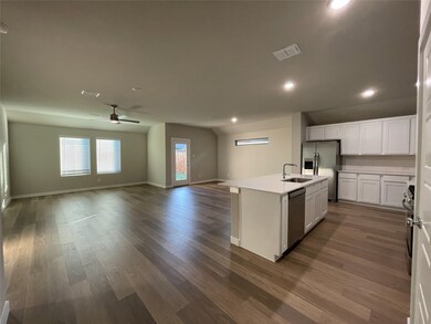 521 Whispering Winds Trail, McKinney, TX 75071 - photo 4