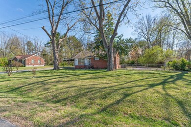 1902 Meadowgreen Dr, Murfreesboro, TN 37130 - photo 2