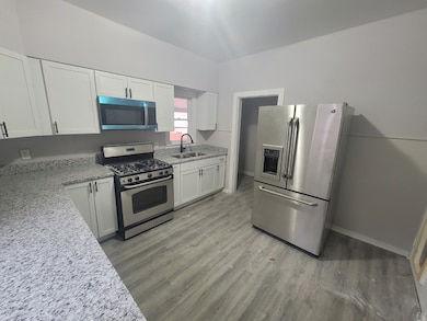 506 S Lasalle St, Aurora, IL 60505 - photo 7