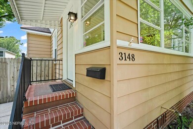 02-3148 College St (28)