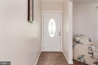 5707 Burgess Rd, District Heights, MD 20747 - photo 2
