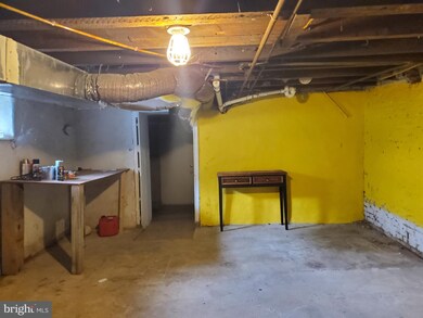 246 Moorehead Ave, Conshohocken, PA 19428 - photo 7