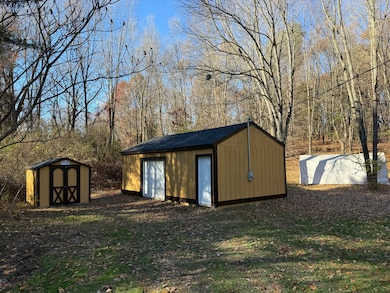 10301 N 45th St, Augusta, MI 49012 - photo 2