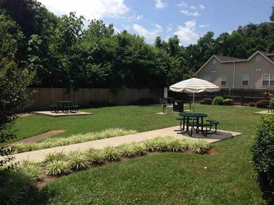 2517 Hydraulic Rd unit 72, Charlottesville, VA 22901 - photo 3