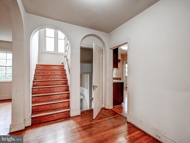 5508 Lombardy Place, Baltimore, MD 21210 - photo 6