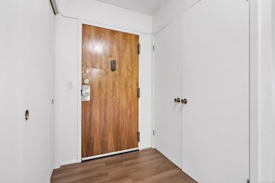 187 Flax Hill Rd unit D5, Norwalk, CT 06854 - photo 3