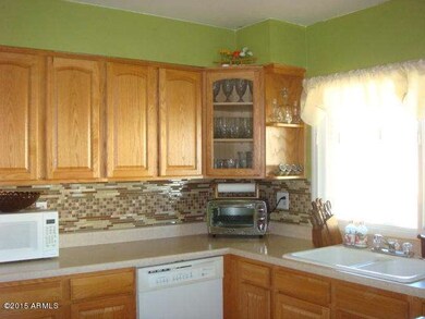 KITCHEN II