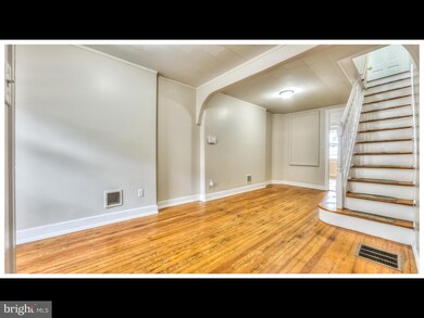 147 N Decker Ave, Baltimore, MD 21224 - photo 4