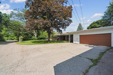 04-1218-Old-Hickory-Ln-East-Lansing-MI-4