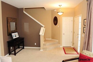 807 Stony Point Dr, Papillion, NE 68046 - photo 5