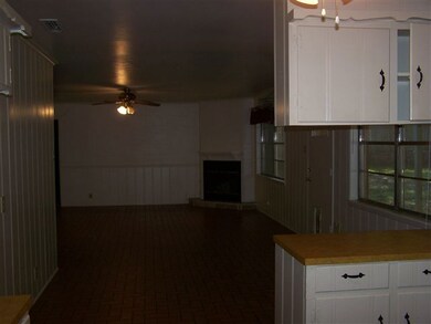 3301 Brookside Dr, Tyler, TX 75701 - photo 3