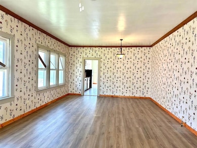 531 W Wallace St, Shawnee, OK 74801 - photo 5