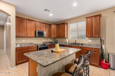 Breakfast bar and granite counters.