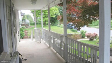 1827 Cromwood Rd, Parkville, MD 21234 - photo 2