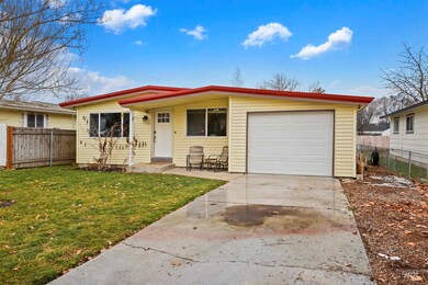 1111 S Garland St, Nampa, ID 83686 - photo 2
