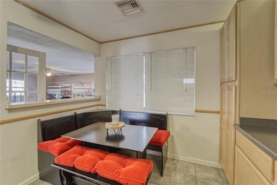 Wet Bar/Breakfast Bar view into Bonus Room 1