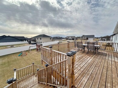 3405 20th St SE unit The Bluffs Addition, Minot, ND 58701 - photo 7