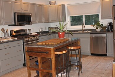 603 Old Bridge Ln, Bellingham, MA 02019 - photo 7