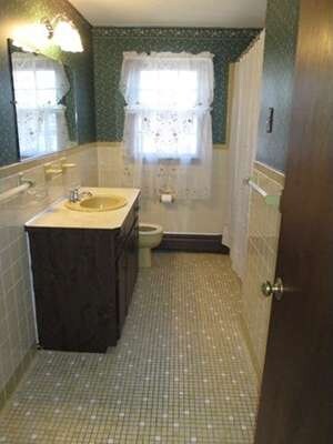 1 Wagner St, Peabody, MA 01960 - photo 5