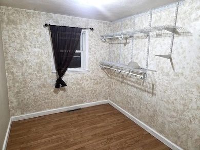 6 Hilda Ave, Derry, NH 03038 - photo 7