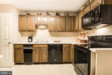 11321 Empire Ln, Rockville, MD 20852 - photo 7