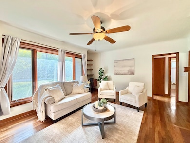 9406 S Creek Rd, Beloit, WI 53511 - photo 6