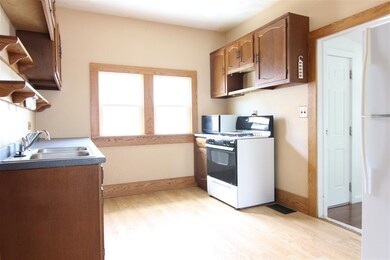 1925 Clay St, Cedar Falls, IA 50613 - photo 5