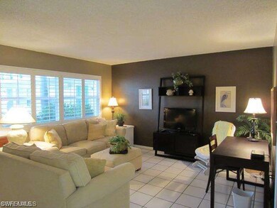 975 9th Ave S unit 6, Naples, FL 34102 - photo 4