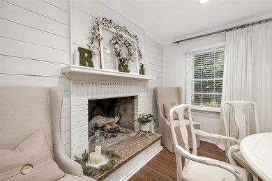 214 Menendez Ave, Saint Simons Island, GA 31522 - photo 3