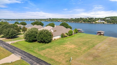 1208 E Baja Ct, Granbury, TX 76048 - photo 2