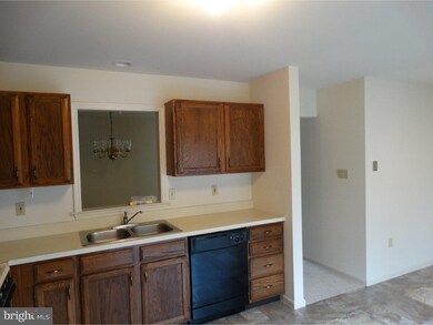 71 Winchester Ct, Reading, PA 19606 - photo 6