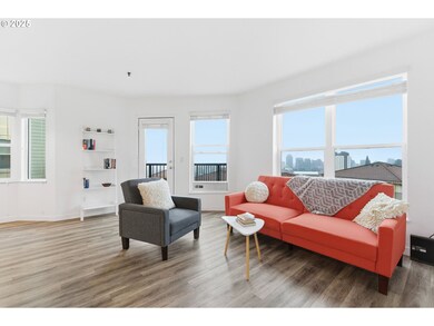 303 NW Uptown Terrace unit 2B, Portland, OR 97210 - photo 3