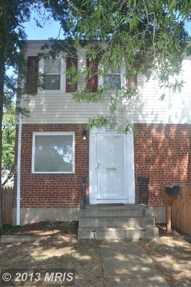 2220 Rollins Dr, Alexandria, VA 22307 - photo 2