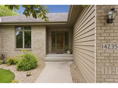 Location Location!!  Ideally situated on a private