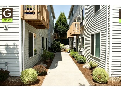217 NE 146th Ave unit 37, Portland, OR 97230 - photo 2