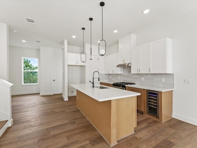 1804 Del Norte St unit C, Houston, TX 77018 - photo 2