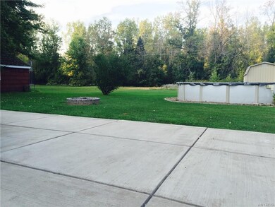 1472 Forbes St, North Tonawanda, NY 14120 - photo 4