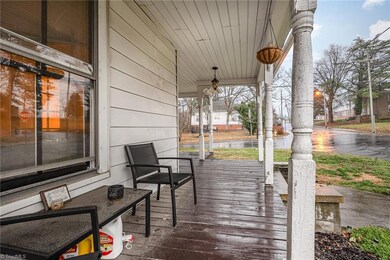 101 N Franklin St, Reidsville, NC 27320 - photo 4