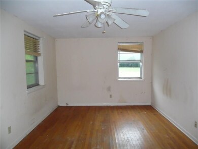 540 Hisel Rd, Oklahoma City, OK 73115 - photo 7