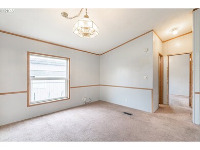 612 N Jackson St, Lafayette, OR 97127 - photo 7