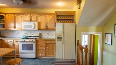 201 New York Ave, Providence, RI 02905 - photo 3
