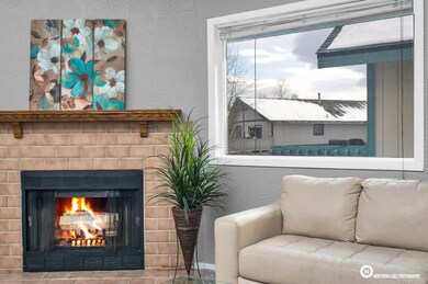 Fireplace (2)