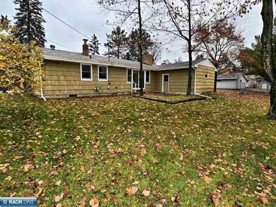 821 Willow Ln, Grand Rapids, MN 55744 - photo 3