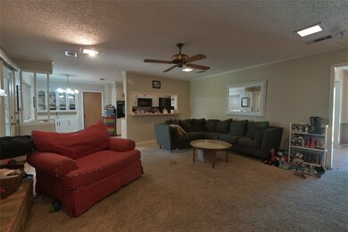 4044 Alava Dr, Fort Worth, TX 76133 - photo 3