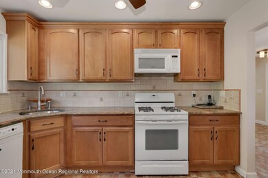 50 Stevens Ave, Old Bridge, NJ 08857 - photo 5