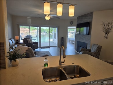 275 Flynn Rd unit 304, Lake Ozark, MO 65049 - photo 5