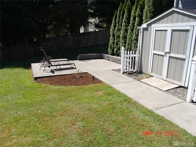 2276 Steamboat Loop E, Port Orchard, WA 98366 - photo 2