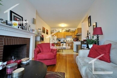 170 Winthrop Rd unit 3, Brookline, MA 02445 - photo 2