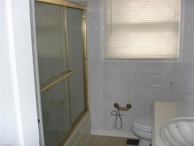 2051 Winter St, Asheboro, NC 27203 - photo 4